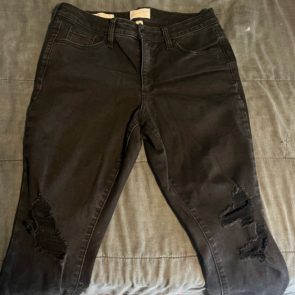 Black ripped jeans